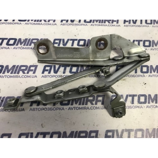 Правая петля капота Opel Insignia A 2008-2017 12841601